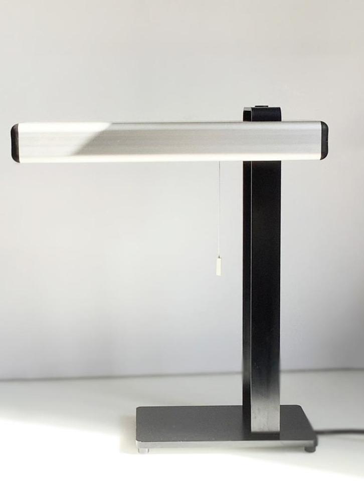 Zweedse design bureaulamp Jan-Åke Hallén Parabolux, Huis en Inrichting, Lampen | Tafellampen, Zo goed als nieuw, Minder dan 50 cm