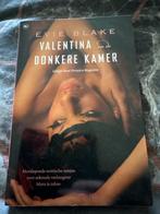 Valentina en de Donkere Kamer - Evie Blake, Boeken, Ophalen of Verzenden, Zo goed als nieuw, Nederland