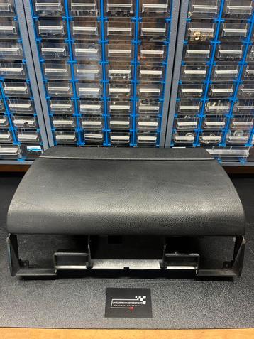 BMW E36 Dashboard kastje beschikbaar voor biedingen