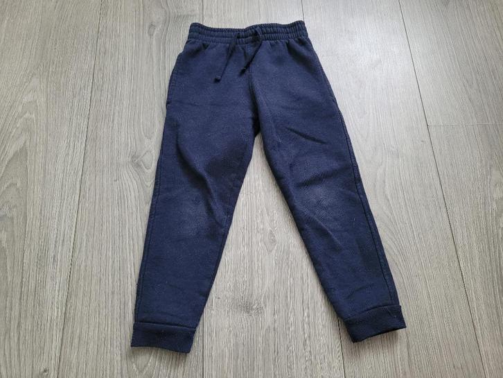 Donkerblauwe joggingsbroek maat 98/104 ~ MP3041, Kinderen en Baby's, Kinderkleding | Maat 98, Gebruikt, Jongen, Broek, Ophalen of Verzenden