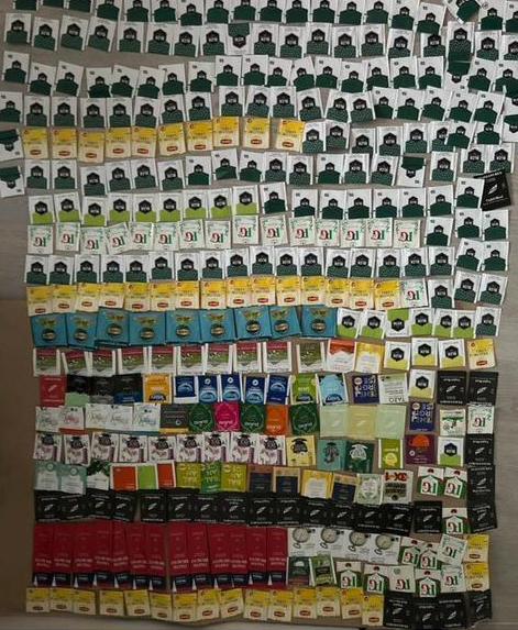 Lege theezakjes verzameling, Hobby en Vrije tijd, Theezakjes, Theezakje(s), Ophalen