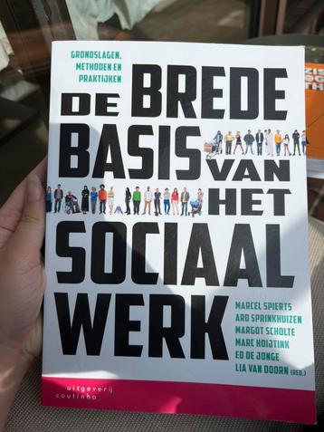 Margot Scholte - De brede basis van het sociaal werk beschikbaar voor biedingen