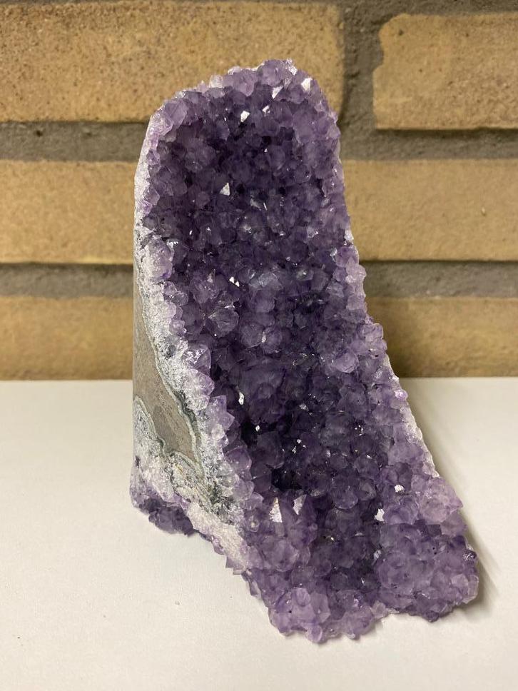 Amethist Druse A+ kwaliteit OP=OP GRATIS VERZENDING, Verzamelen, Mineralen en Fossielen, Mineraal, Ophalen of Verzenden