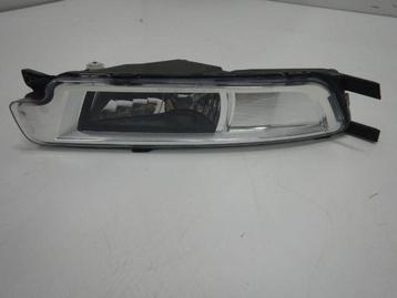 VW Passat 3G0 Mistlamp Links Voorzijde 3G0941661F beschikbaar voor biedingen