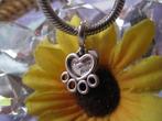 Pandora bedel 799360C00 = DANGLE hart + 🐾 & tekst, Pandora, Ophalen of Verzenden, Zo goed als nieuw, 1 bedel