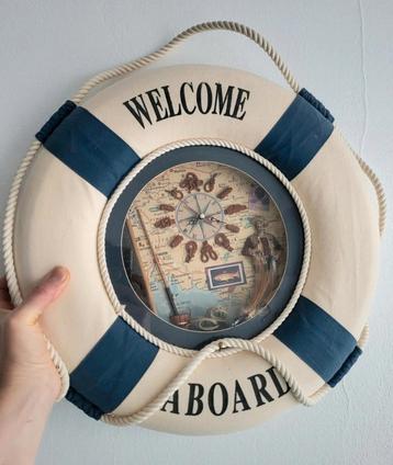 Grote Blauw en wit kransvormige wandklokje / Strandthema beschikbaar voor biedingen