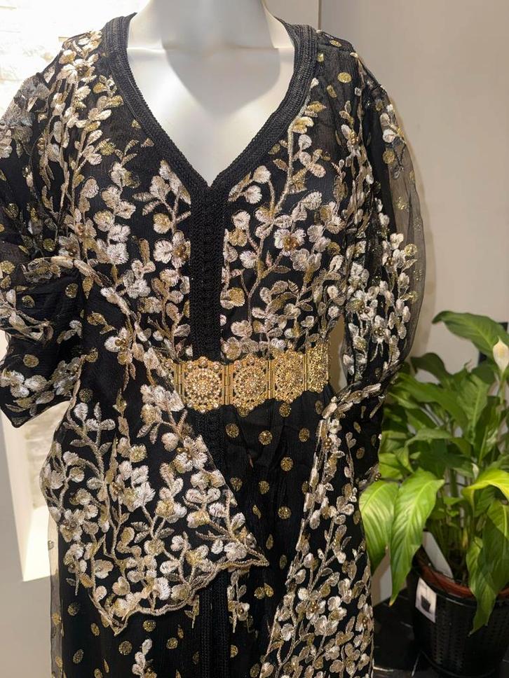 Elegante zwart/gouden takchita - Maat L, Kleding | Dames, Jurken, Nieuw, Maat 42/44 (L), Zwart, Ophalen of Verzenden