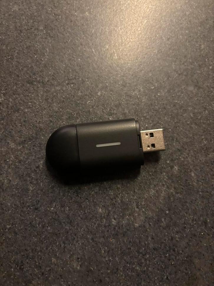 CarPlay Dongle - Draadloos CarPlay in je auto!, Computers en Software, Optische drives, Zo goed als nieuw, Extern, Overig, Ophalen of Verzenden