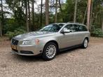 Mooie en praktische Volvo V70 2.0 2008 (youngtimer), Voorwielaandrijving, 145 pk, 1487 kg, 4 cilinders