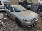 Nissan Almera 1.5 3D 2002 Grijs, Auto's, 1145 kg, Handgeschakeld, 48 €/maand, 1000 kg