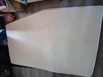 Topper fransbed caravan beschikbaar voor biedingen