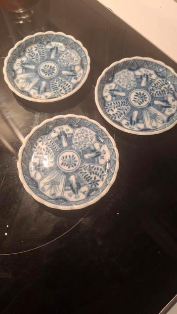 Set van 3 Vintage Japanse Blauwe Porseleinen Schaaltjes - 75 beschikbaar voor biedingen