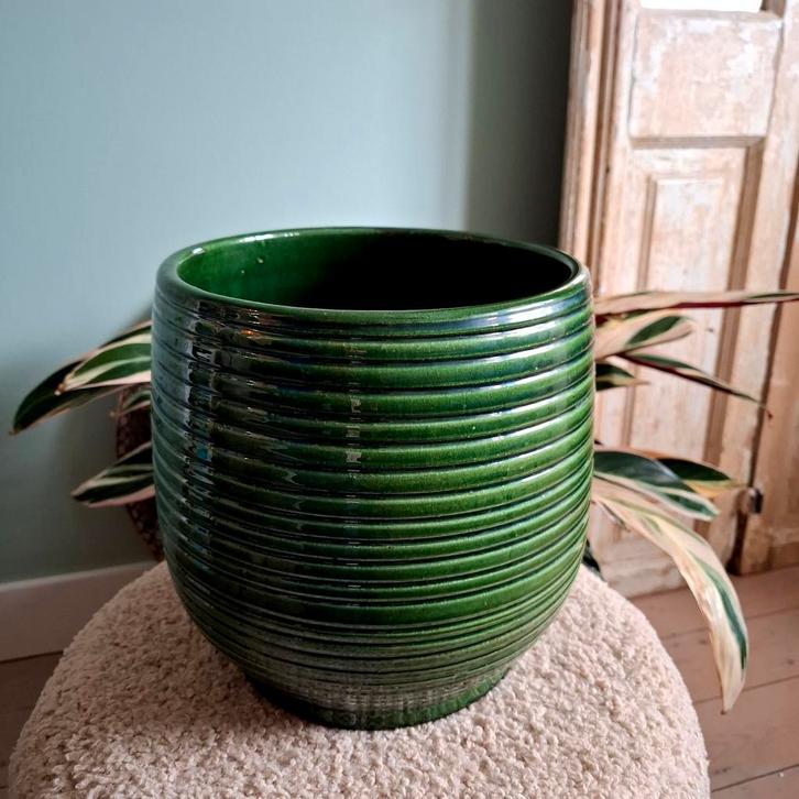 Groen geglazuurde bloempot "Bela Arte"/25 cm.hoog, Tuin en Terras, Bloempotten, Zo goed als nieuw, Aardewerk, Binnen, Minder dan 40 cm