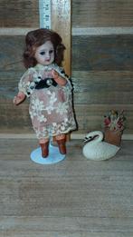 Antiek poppenhuis popje, Antiek en Kunst, Ophalen of Verzenden