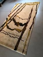 Bijzonder groot, strak, Vintage WANDKLEED 2.30 M, Huis en Inrichting, Ophalen, Gebruikt, 100 tot 150 cm, Beige