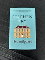 Stephen Fry - Het nijlpaard, Boeken, Stephen Fry, Zo goed als nieuw, Verzenden