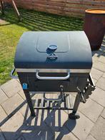 Jamestown Barbecue Grill / Smoker, Tuin en Terras, Houtskoolbarbecues, Ophalen, Zo goed als nieuw, Jamestown Grill, Met accessoires