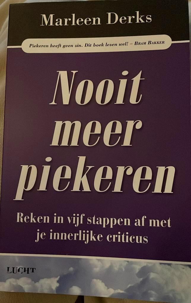 Marleen Derks - Nooit meer piekeren, Boeken, Gezondheid, Dieet en Voeding, Zo goed als nieuw, Ophalen of Verzenden