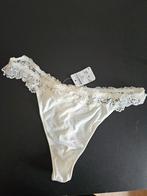 String hunkemoller, maat xl, Hunkemöller, String, Ophalen of Verzenden, Wit