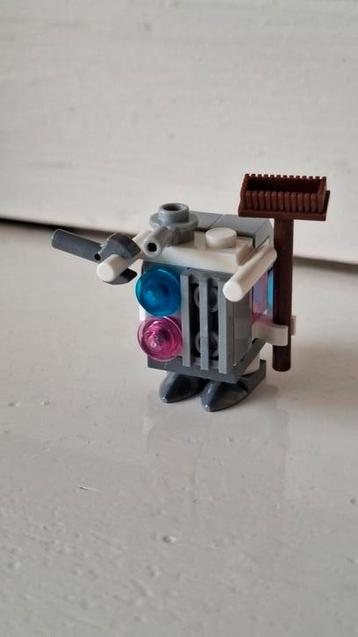 STAR WARS Poppetje/Minifig Gonk droid blue lights SW1442 beschikbaar voor biedingen