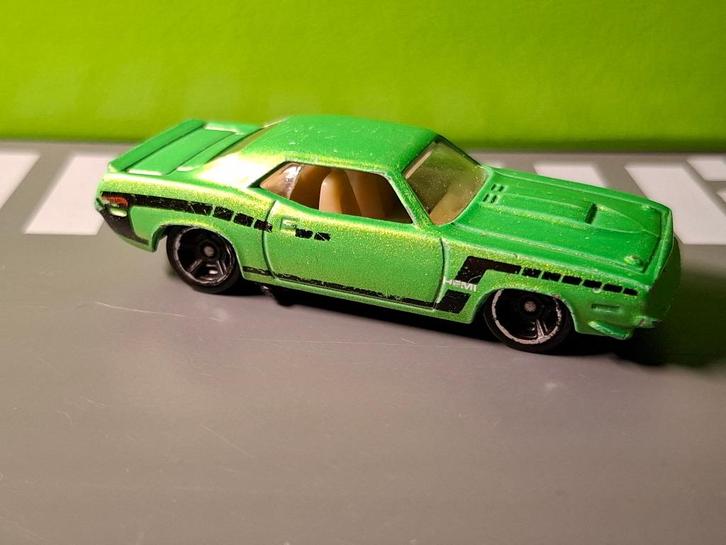 Hotwheels - 1970 Plymouth Barracuda [groen] 1/60, Hobby en Vrije tijd, Modelauto's | Overige schalen, Gebruikt, Auto, Ophalen of Verzenden