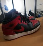 Nike Air Jordan 1 red 38,5, Kleding | Heren, Schoenen, Ophalen of Verzenden, Zo goed als nieuw