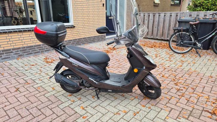 Kymco VP 50, Fietsen en Brommers, Scooters | Kymco, Gebruikt, Overige modellen, Maximaal 25 km/u, Benzine, Ophalen
