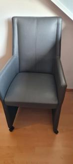 Gratis afhalen eetkamerstoel, Ophalen, Gebruikt, Grijs, Eén