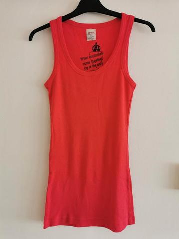 ONLY ribtop mt. S  beschikbaar voor biedingen