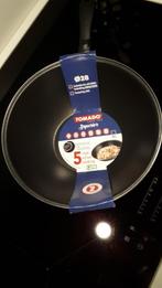 Nieuwe tomado Superior wok 28 cm, Huis en Inrichting, Keuken | Potten en Pannen, Ophalen of Verzenden, Keramische plaat, Wok, Nieuw