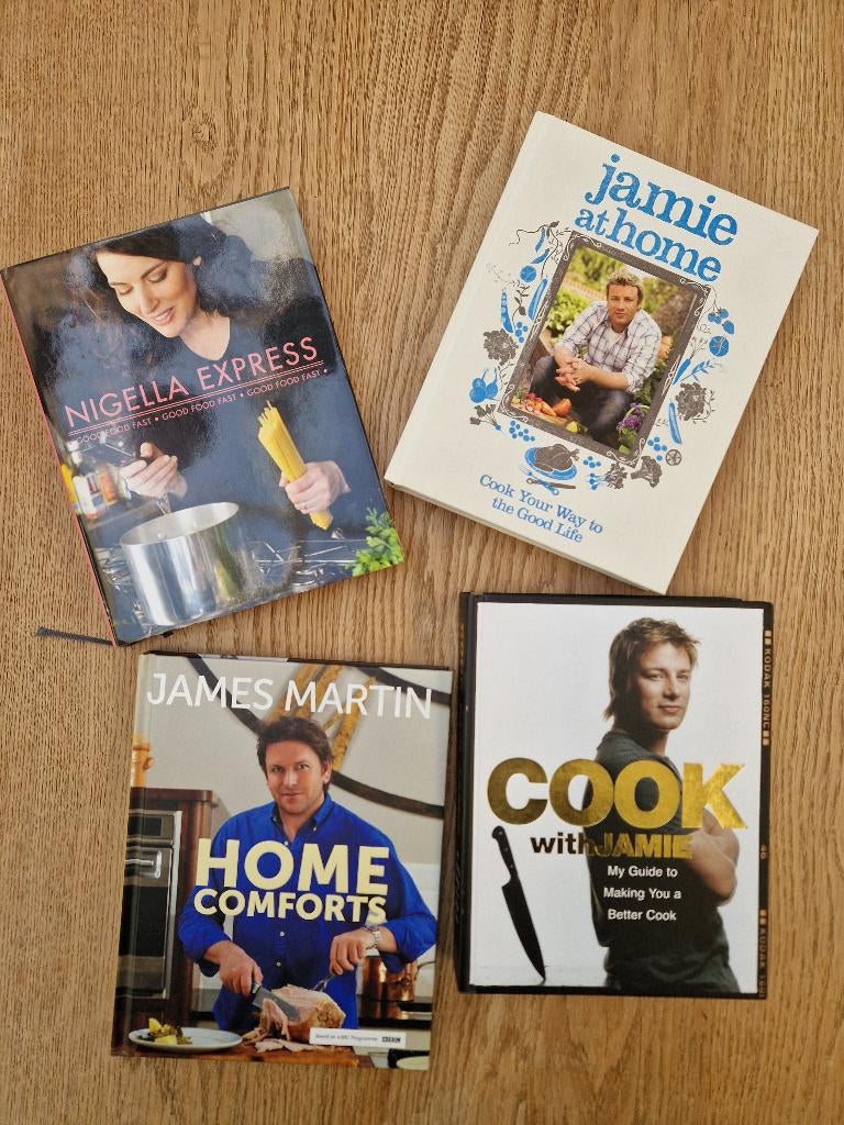 4x engels kookboek Nigella Lawson,/Jamie Oliver/James Martin, Boeken, Kookboeken, Gelezen, Azië en Oosters, Gezond koken, Ophalen of Verzenden