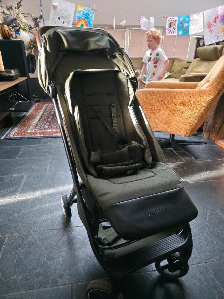 Dubatti buggy - met regenhoes, Kinderen en Baby's, Buggy's, Zo goed als nieuw, Overige merken, Regenhoes, Verstelbare rugleuning