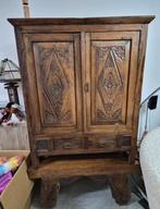 Kast uit Bali, Ophalen