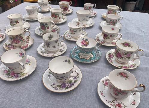 Mooie verzameling Engelse kopjes serie 2, Antiek en Kunst, Antiek | Servies compleet, Ophalen of Verzenden