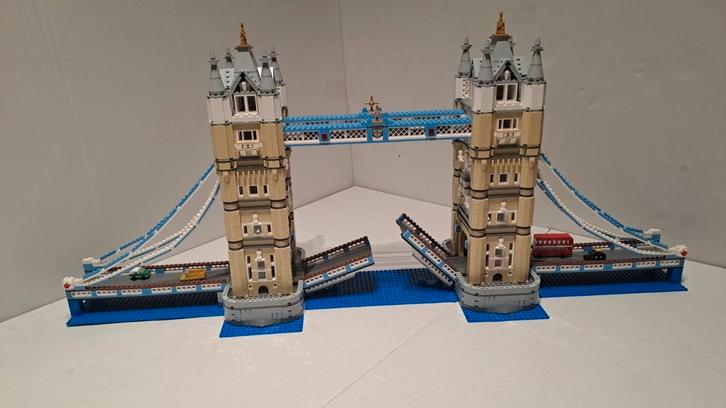 Lego Creator 10214 - Tower Bridge, Kinderen en Baby's, Speelgoed | Duplo en Lego, Zo goed als nieuw, Ophalen of Verzenden