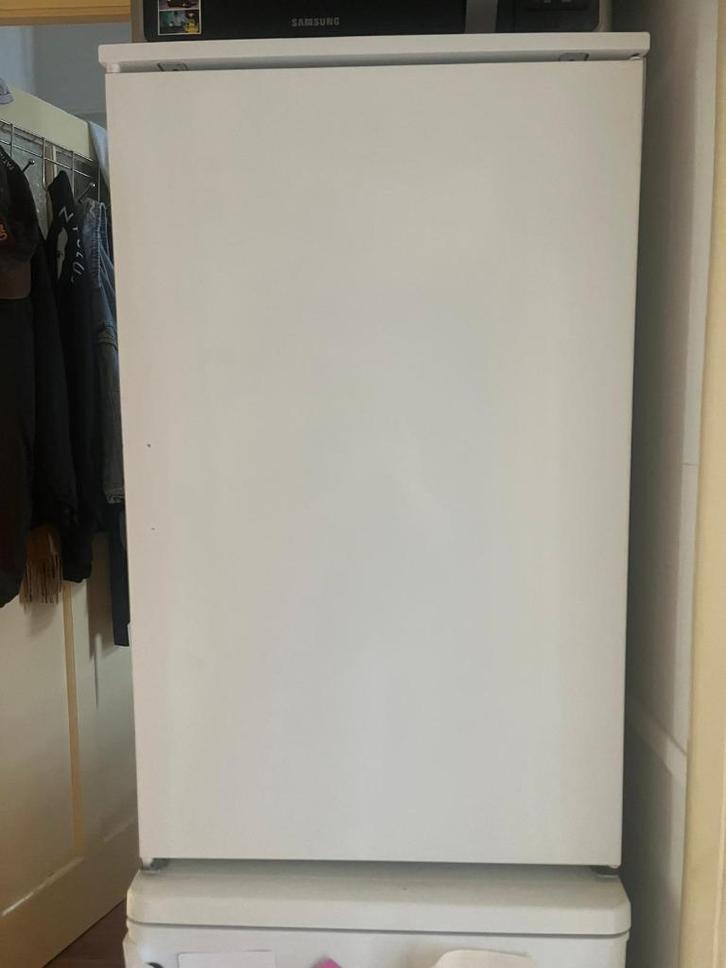 Koelkast tafelmodel ikea, Witgoed en Apparatuur, Koelkasten en IJskasten, Gebruikt, Zonder vriesvak, 100 tot 150 liter, 85 tot 120 cm