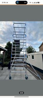 Verhuur steiger 6.2 meter werkhoogte, Doe-het-zelf en Verbouw, Steigers, Ophalen, Zo goed als nieuw, Rolsteiger of Kamersteiger