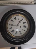 Oude Schoolklok in Goede Staat, Antiek en Kunst, Antiek | Klokken, Ophalen of Verzenden