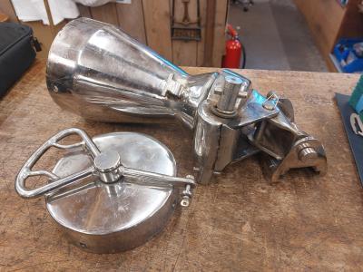 RVS Giekbeslag  (diameter: 140 mm), Watersport en Boten, Bootonderdelen, Gebruikt