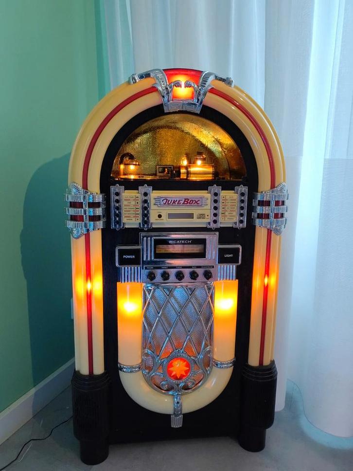 RicaTech Jukebox reparateur of opkoper gezocht, Verzamelen, Automaten | Jukeboxen, Gebruikt, Overige merken, 1970 tot heden, Ophalen
