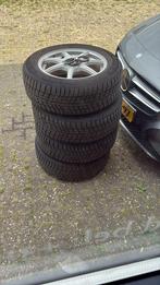 Winterbanden op velg + spacers, Auto diversen, Ophalen, Zo goed als nieuw