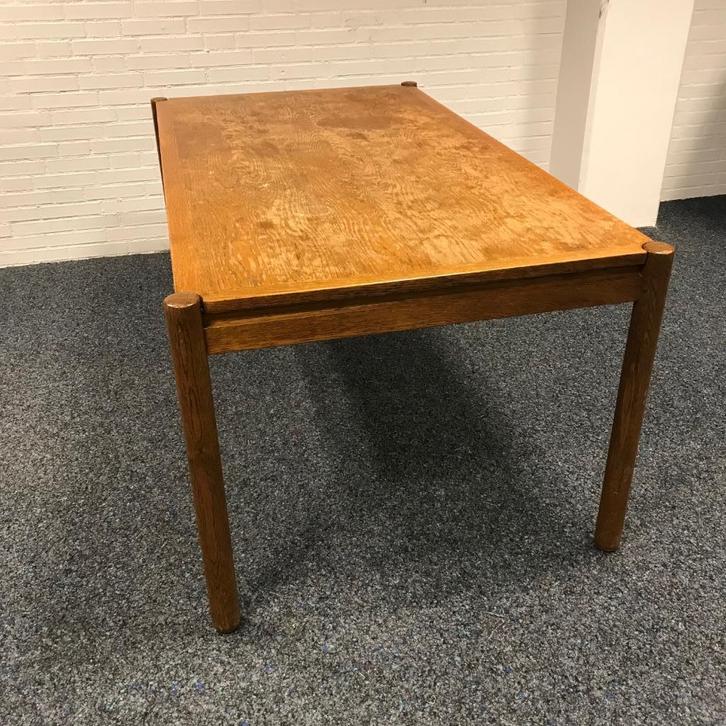 Vintage eiken tafel midden jaren zeventig, solide tafel, Huis en Inrichting, Tafels | Eettafels, Gebruikt, 50 tot 100 cm, 150 tot 200 cm