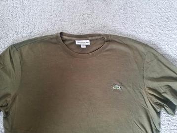 Lacoste t-shirt L beschikbaar voor biedingen