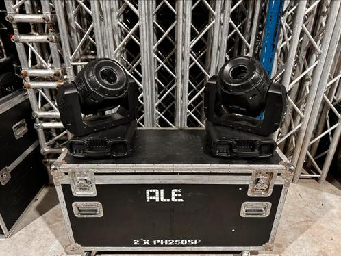 Showtec Phantom 250 Spot + Flightcase Moving head movinghead, Muziek en Instrumenten, Licht en Laser, Zo goed als nieuw, Licht