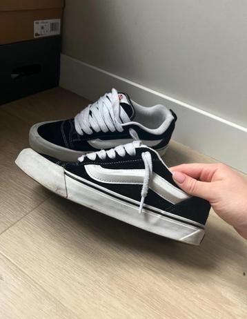 Vans Knu Skool beschikbaar voor biedingen