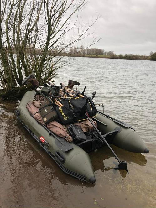 2x rubberboot 335 rapido. 330 JRC, Watersport en Boten, Hengelsport | Karpervissen, Gebruikt, Ophalen