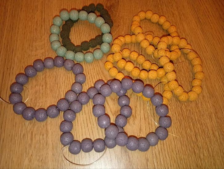 Lot Handgemaakte look a like Lavasteen kralen., Hobby en Vrije tijd, Kralen en Sieraden maken, Zo goed als nieuw, Kraal, Ophalen of Verzenden