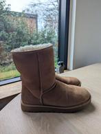 Ugg classic short chestnut 39 ZGAN, UGG, Bruin, Snowboots, Ophalen of Verzenden