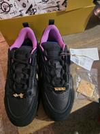 Adidas x Yugioh Sneakers - Maat 43 1/3 - Nieuw!, Kleding | Heren, Schoenen, Zwart, Nieuw, Ophalen of Verzenden, Sneakers of Gympen