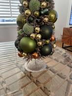 Kerstboom met Ornamenten, Ophalen, Zo goed als nieuw